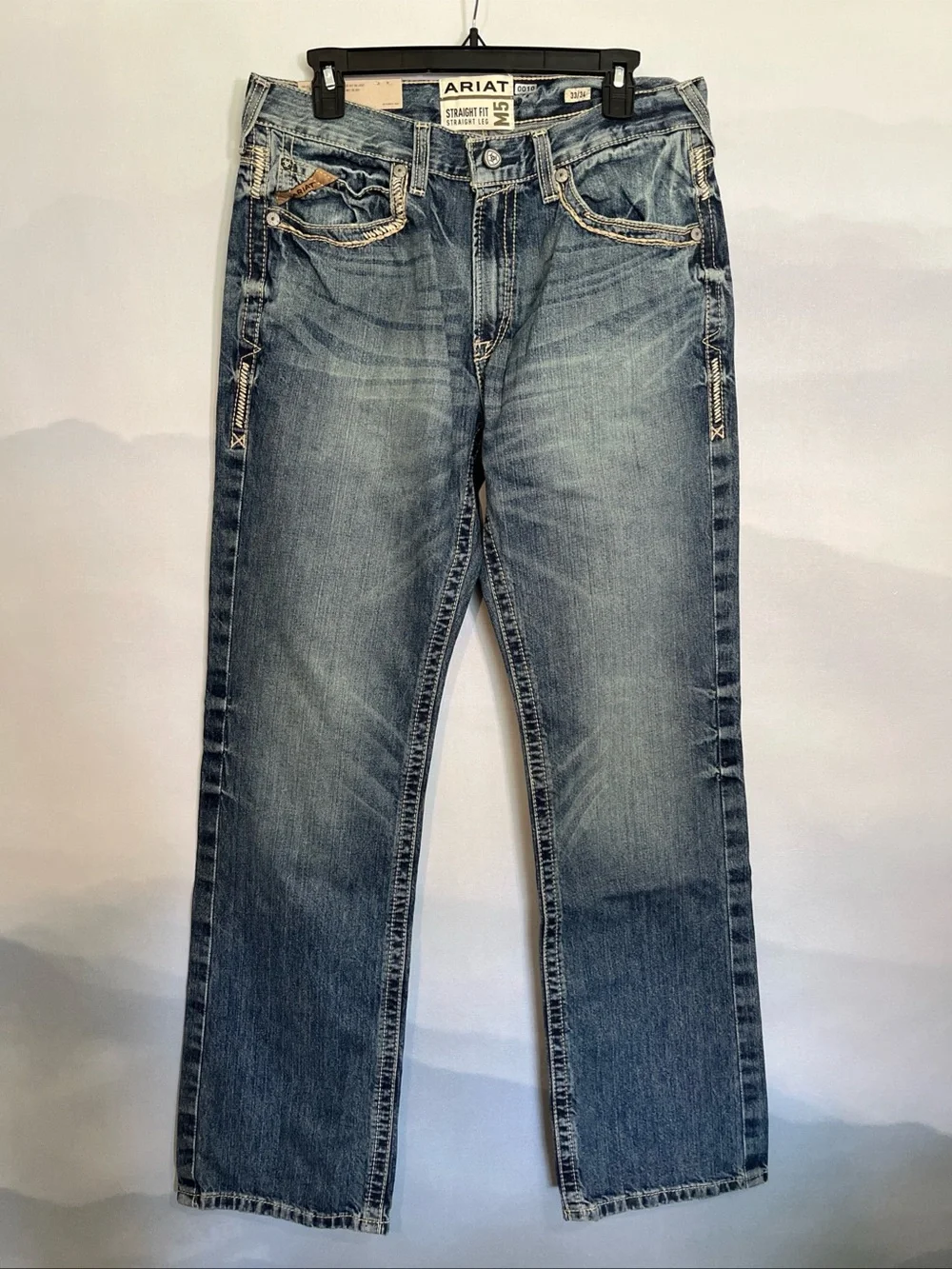 Ariat M5 33/34Men’s Straight Fit & Leg Through Seat & Thigh Gambler